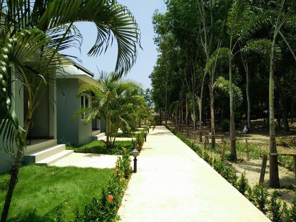 Saiyuan Garden Resort Rawai Luaran gambar