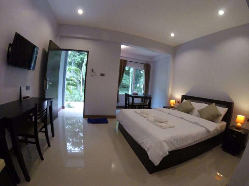 Saiyuan Garden Resort Rawai Luaran gambar